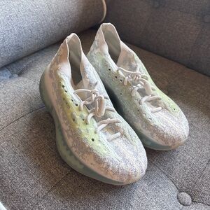 Alien Blue Yeezy Boost 380 size 7